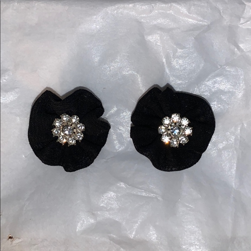 Dressy earrings
